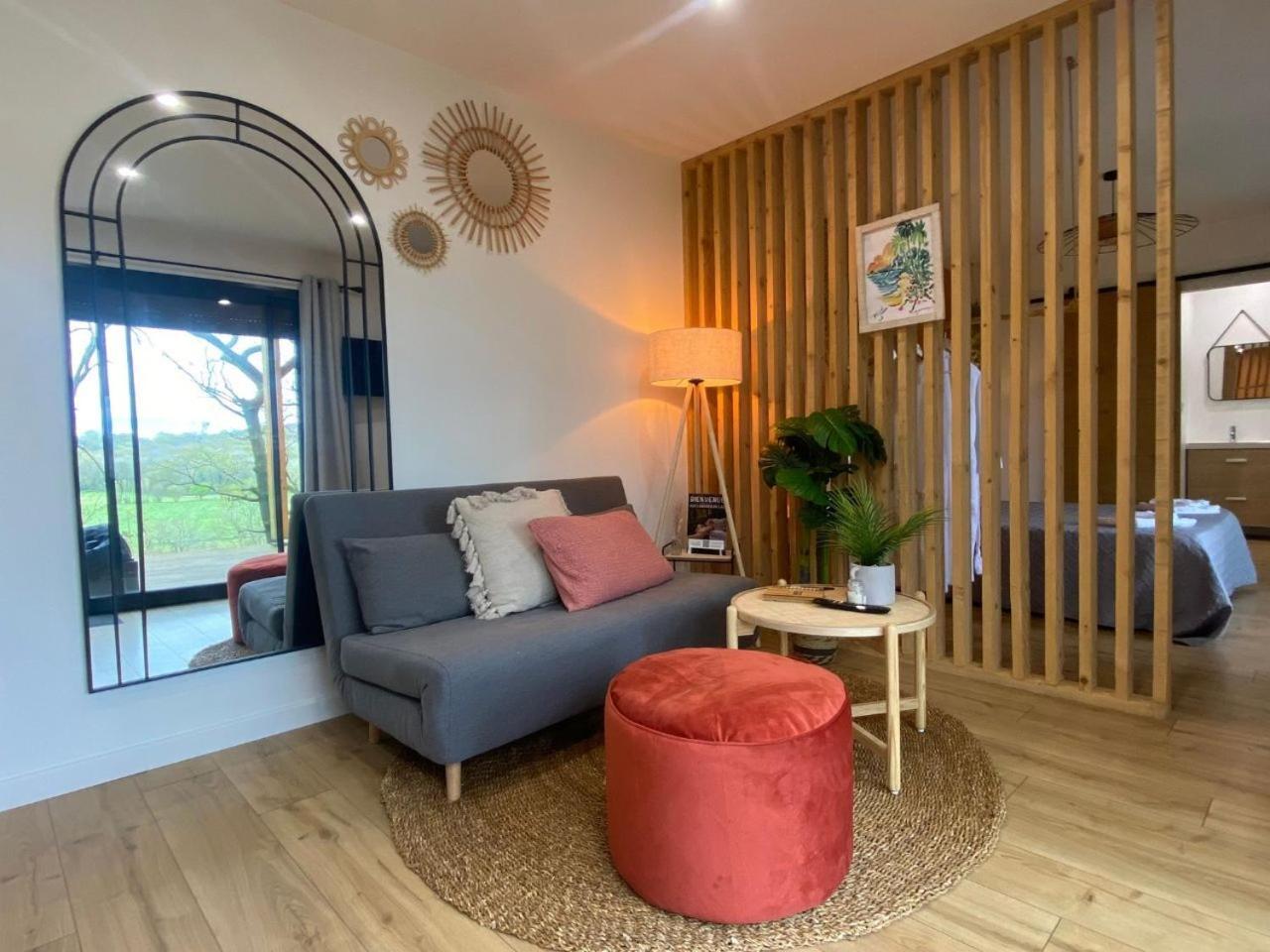 Les Cabanes Du Lac - Spa - Petit Dejeune - Cabane Du Frene & Cabane Du Chene Premium Sevignacq Zimmer foto